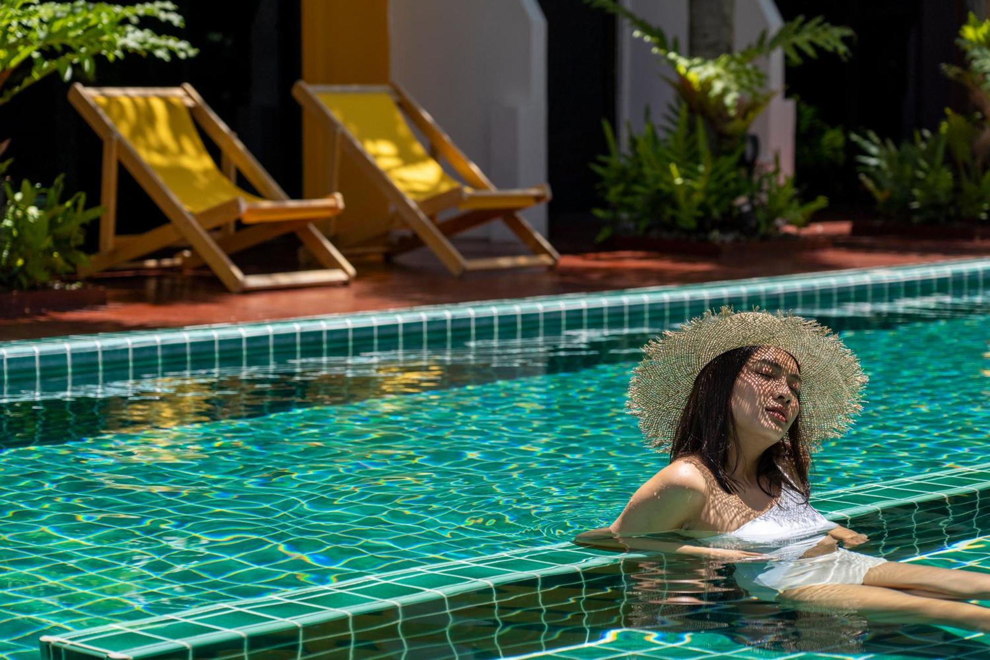 Buasri Boutique Patong Hotel Екстериор снимка