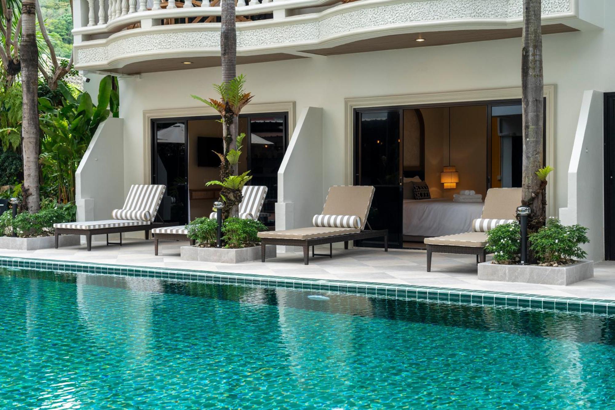 Buasri Boutique Patong Hotel Екстериор снимка