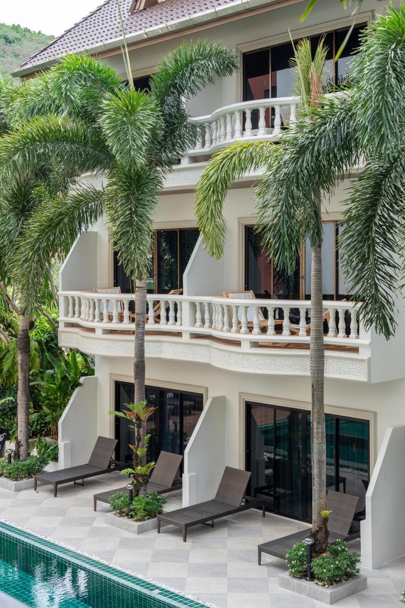 Buasri Boutique Patong Hotel Екстериор снимка