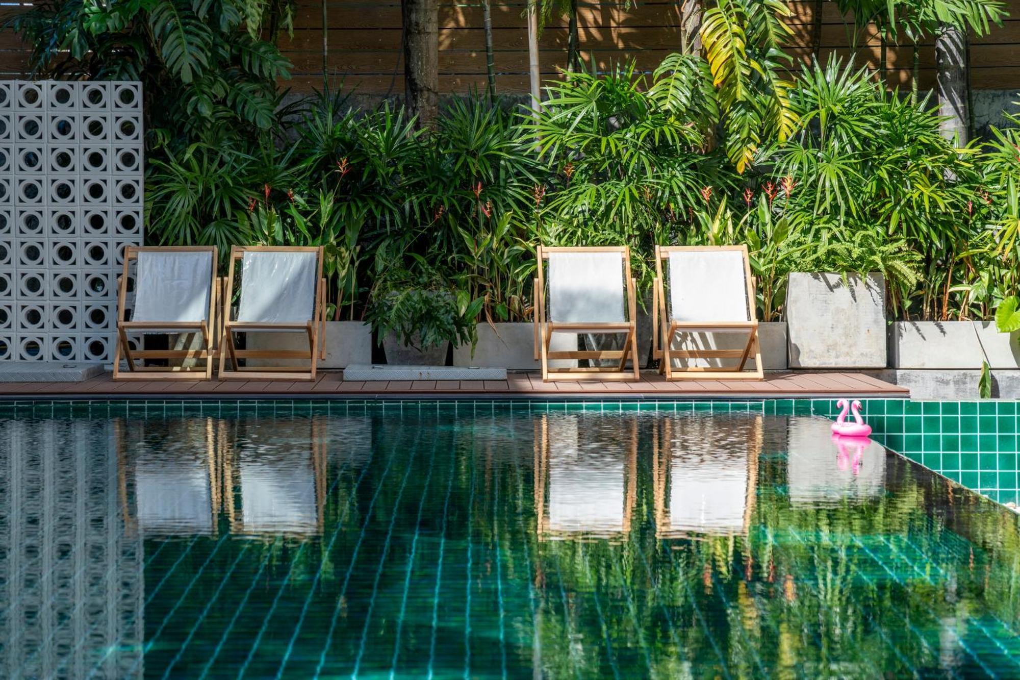 Buasri Boutique Patong Hotel Екстериор снимка