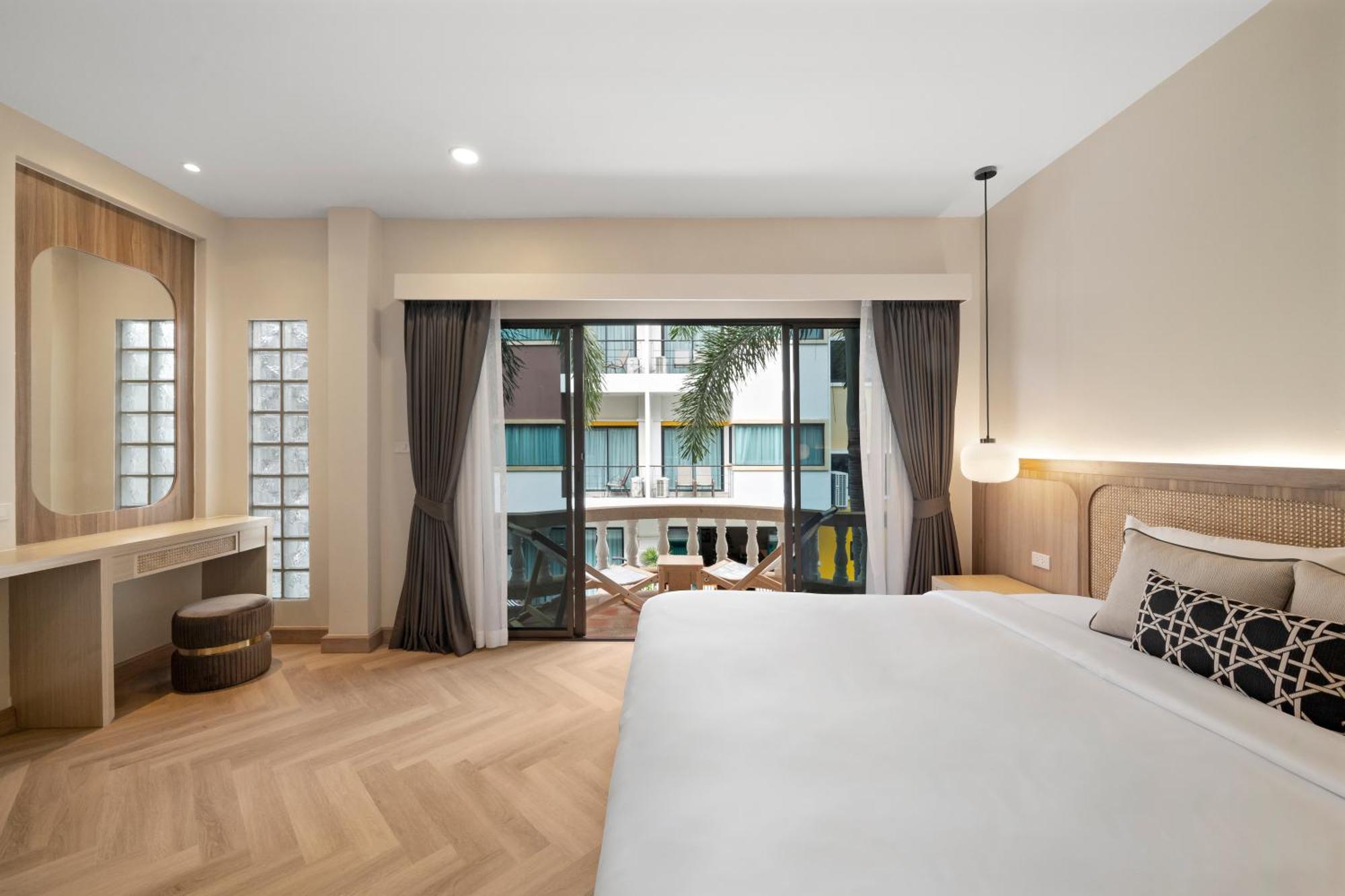 Buasri Boutique Patong Hotel Стая снимка