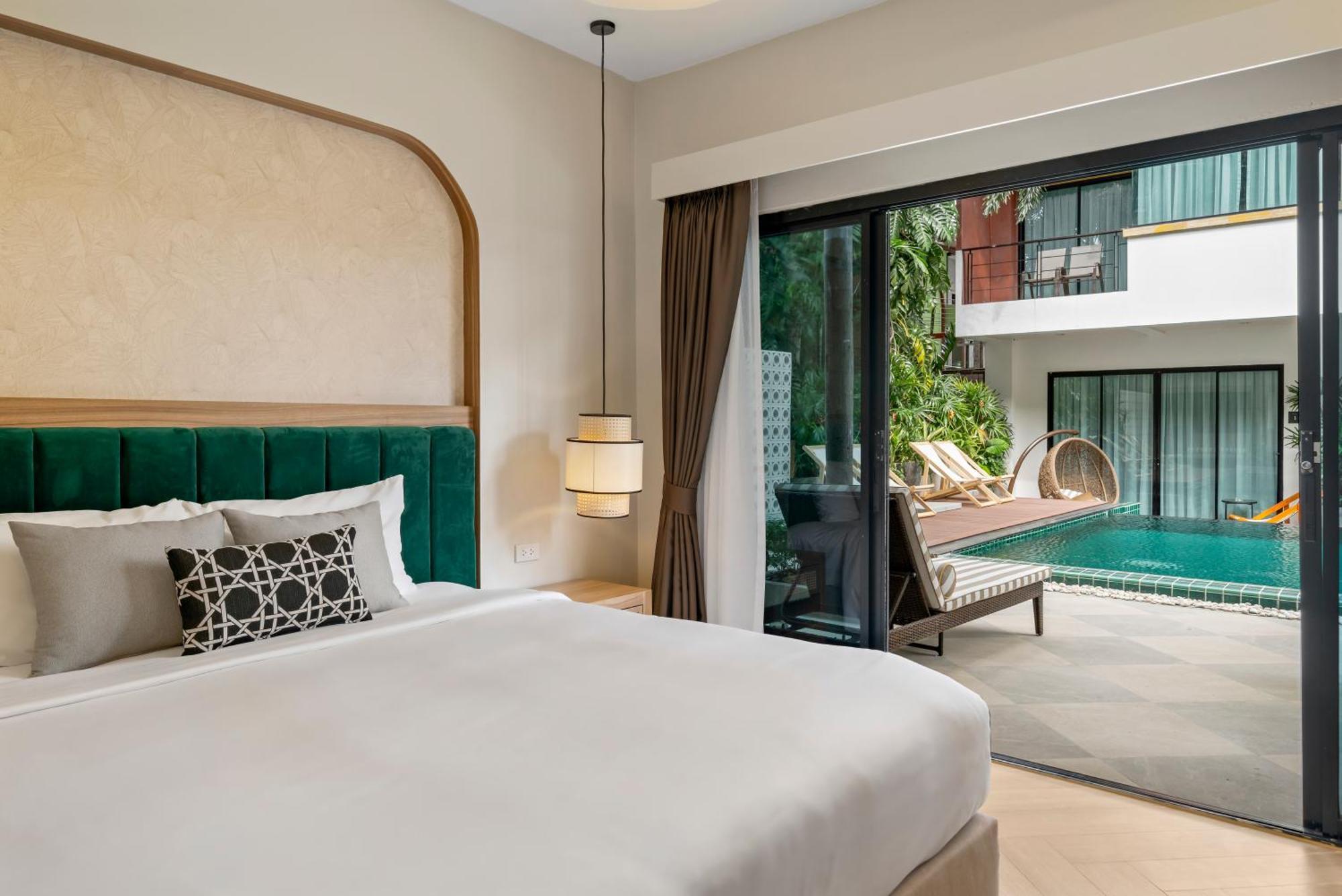 Buasri Boutique Patong Hotel Екстериор снимка
