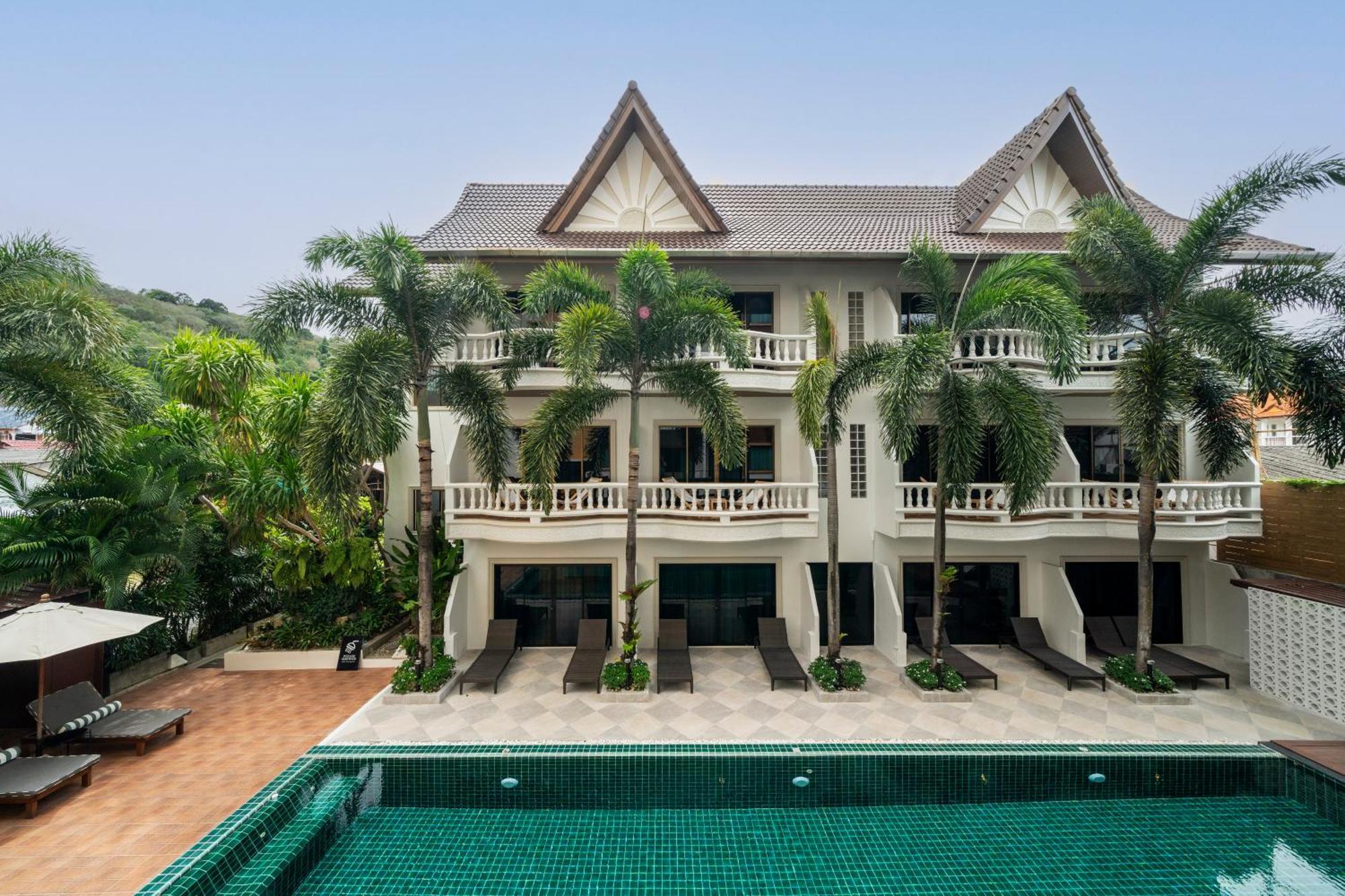 Buasri Boutique Patong Hotel Екстериор снимка